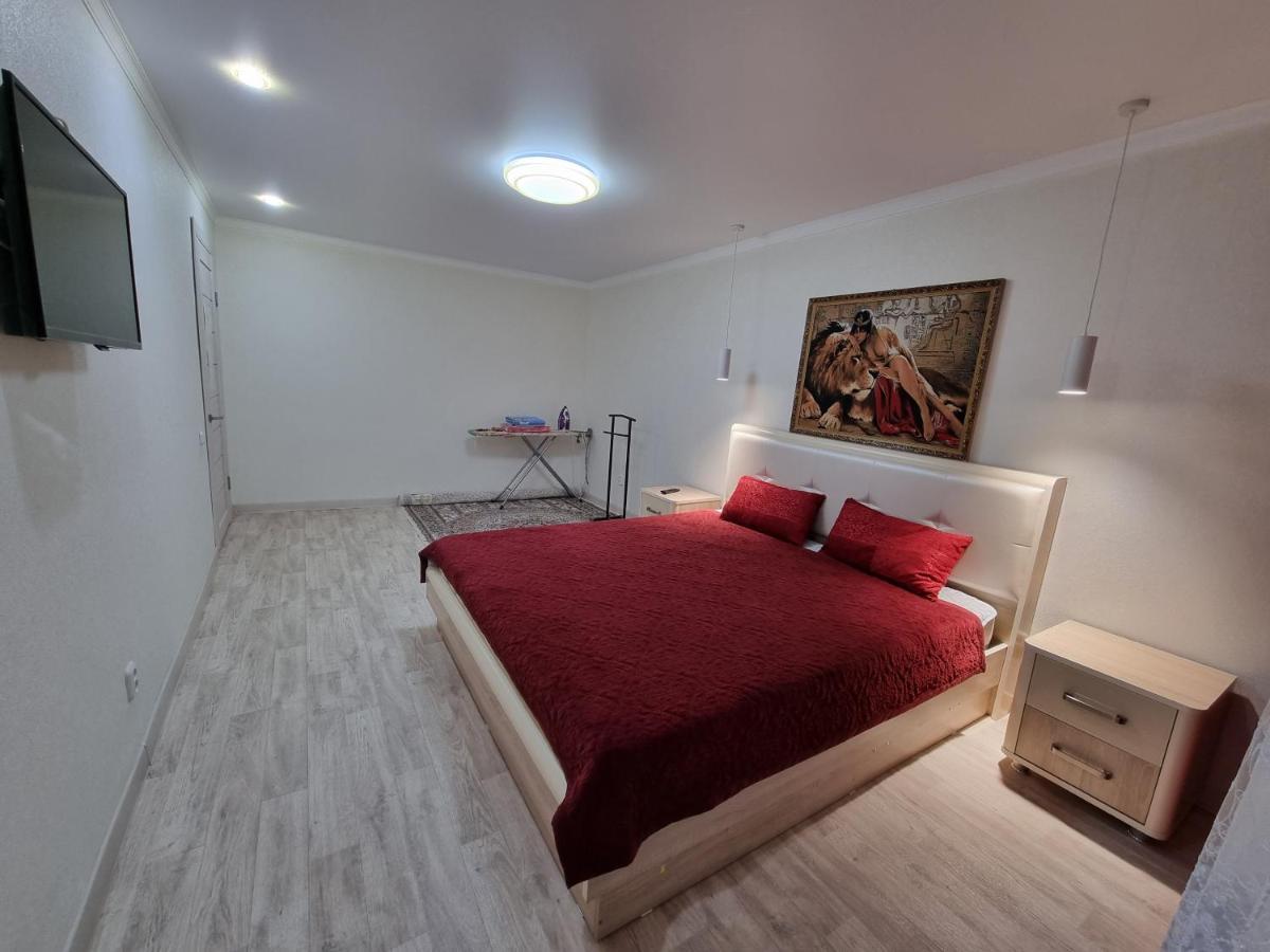 Посуточная Квартира На Мухита C Wi-Fi Oral Exterior foto